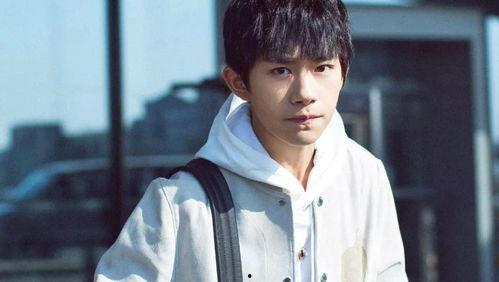 爆料千玺爸爸是谁啊视频,千玺爸爸身份曝光，视频爆料引发热议  第2张